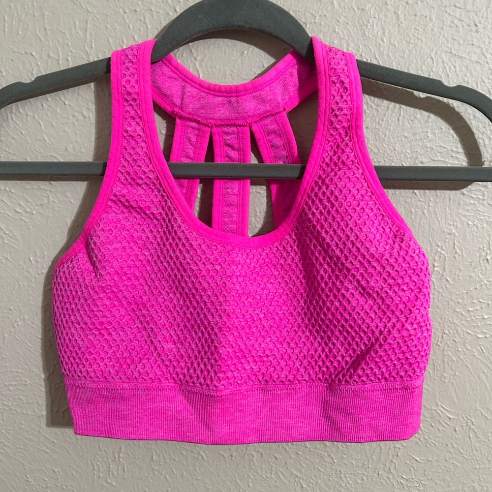 Women’s Legend sports bra size L